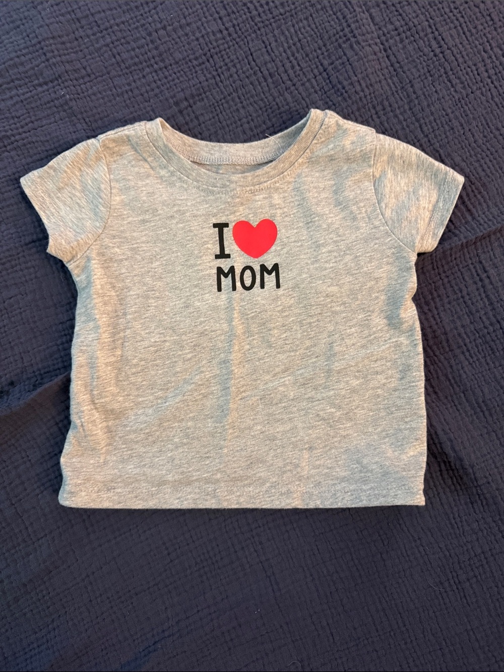 wonder nation Grey Tee with Red Heart 'I ♥ MOM' Graphic